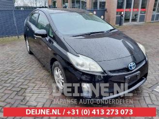 disassembly passenger cars Toyota Prius  2010/1