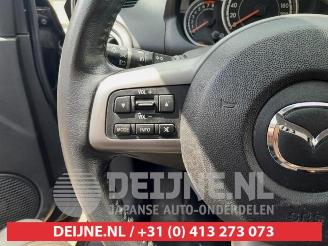 Mazda 2 2 (DE), Hatchback, 2007 / 2015 1.3 16V MZR picture 23