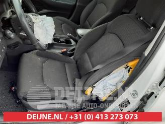 Hyundai I-30 i30 (PDEB5/PDEBB/PDEBD/PDEBE), Hatchback, 2016 1.6 CRDi 16V VGT picture 15