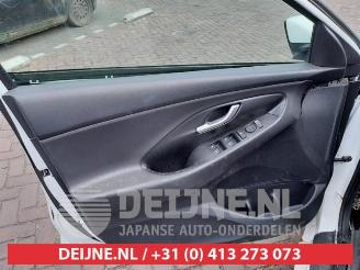 Hyundai I-30 i30 (PDEB5/PDEBB/PDEBD/PDEBE), Hatchback, 2016 1.6 CRDi 16V VGT picture 10