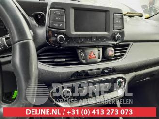 Hyundai I-30 i30 (PDEB5/PDEBB/PDEBD/PDEBE), Hatchback, 2016 1.6 CRDi 16V VGT picture 19