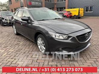 Schadeauto Mazda 3 6 SportBreak (GJ/GH/GL), Combi, 2012 2.2 SkyActiv-D 150 16V 2013