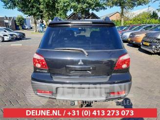 Mitsubishi Outlander Outlander (CU), SUV, 2001 / 2007 2.0 16V 4x2 picture 6