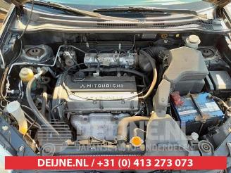 Mitsubishi Outlander Outlander (CU), SUV, 2001 / 2007 2.0 16V 4x2 picture 22