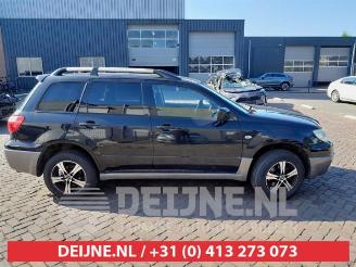 Mitsubishi Outlander Outlander (CU), SUV, 2001 / 2007 2.0 16V 4x2 picture 8