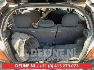 Toyota Yaris Yaris (P1), Hatchback, 1999 / 2005 1.3 16V VVT-i picture 12