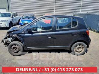 Toyota Yaris Yaris (P1), Hatchback, 1999 / 2005 1.3 16V VVT-i picture 3