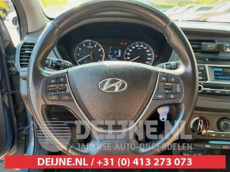 Hyundai I-20 i20 (GBB), Hatchback, 2014 / 2020 1.4i 16V picture 21