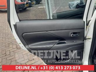 Mitsubishi Outlander Outlander (GF/GG), SUV, 2012 2.2 DI-D 16V Clear Tec 4x4 picture 13