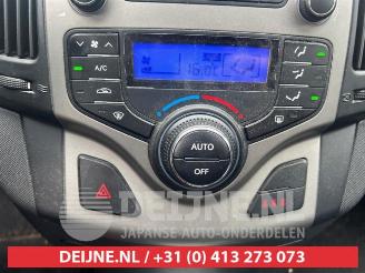 Hyundai I-30 i30 Crosswagon (WWH), Combi, 2007 / 2012 1.4 CVVT 16V picture 10