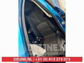 Mazda 2 2 (DJ/DL), Hatchback, 2014 1.5 SkyActiv-G 90 picture 16