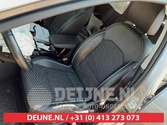 Kia Cee d Ceed (CDB5/CDBB), Hatchback 5-drs, 2018 1.0i T-GDi 12V picture 18