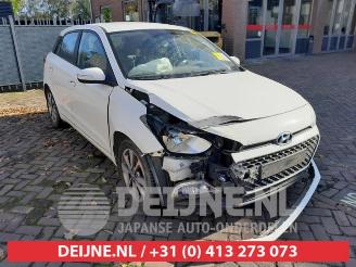 Unfallwagen Hyundai I-20 i20 (GBB), Hatchback, 2014 / 2020 1.2i 16V 2016/11