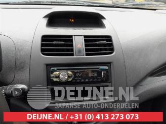Chevrolet Spark Spark (M300), Hatchback, 2010 1.0 16V picture 18