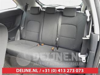 Kia Rio Rio III (UB), Hatchback, 2011 / 2017 1.2 CVVT 16V picture 11