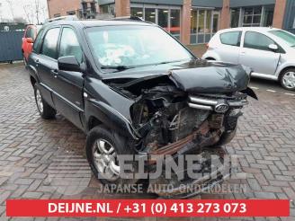 Salvage car Kia Sportage Sportage (JE), Terreinwagen, 2004 / 2010 2.0 CVVT 16V 4x4 2005/10