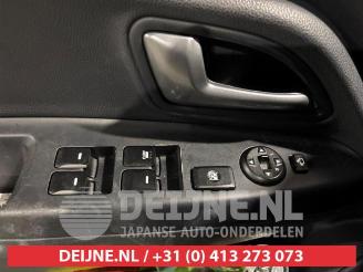 Kia Rio Rio III (UB), Hatchback, 2011 / 2017 1.2 CVVT 16V picture 16