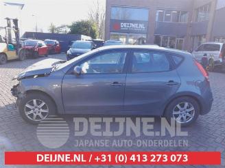 Hyundai I-30 i30 (FD), Hatchback, 2007 / 2011 1.6 CVVT 16V picture 4