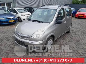 Toyota Yaris-verso Yaris Verso (P2), MPV, 1999 / 2005 1.3 16V picture 3