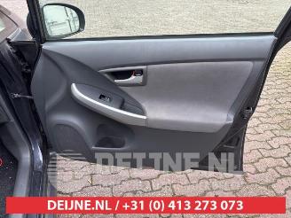 Toyota Prius Prius (ZVW3), Hatchback, 2009 / 2016 1.8 16V picture 23