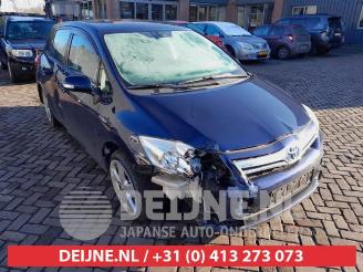 Dezmembrări autoturisme Toyota Auris Auris (E15), Hatchback, 2006 / 2012 1.8 16V HSD Full Hybrid 2011/4