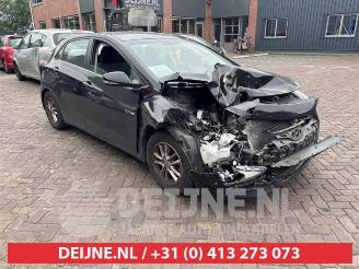 Dezmembrări autoturisme Hyundai I-30 i30 (GDHB5), Hatchback, 2011 1.6 GDI Blue 16V 2012/5