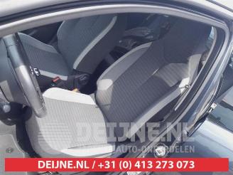 Toyota Aygo Aygo (B40), Hatchback, 2014 1.0 12V VVT-i picture 13