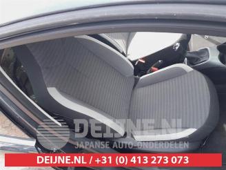 Toyota Aygo Aygo (B40), Hatchback, 2014 1.0 12V VVT-i picture 15