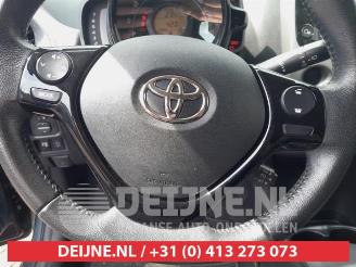Toyota Aygo Aygo (B40), Hatchback, 2014 1.0 12V VVT-i picture 18