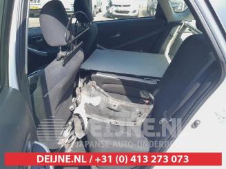 Toyota Prius Prius (ZVW3), Hatchback, 2009 / 2016 1.8 16V picture 13