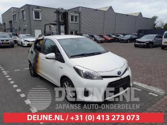 disassembly passenger cars Toyota Yaris Yaris III (P13), Hatchback, 2010 / 2020 1.5 16V Hybrid 2014/7