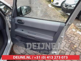 Mitsubishi Colt Colt (Z2/Z3), Hatchback, 2004 / 2012 1.3 16V picture 10