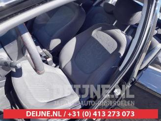 Hyundai I-20 i20, Hatchback, 2008 / 2015 1.2i 16V picture 17