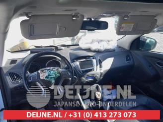 Hyundai Ix35 iX35 (LM), SUV, 2009 / 2015 2.0 CRDi 16V 4x4 picture 17