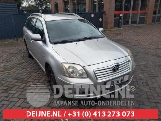krockskadad bil auto Toyota Avensis Avensis Wagon (T25/B1E), Combi, 2003 / 2008 1.8 16V VVT-i 2004/11
