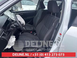 Suzuki Swift Swift (ZA/ZC/ZD), Hatchback, 2010 / 2017 1.2 16V picture 22