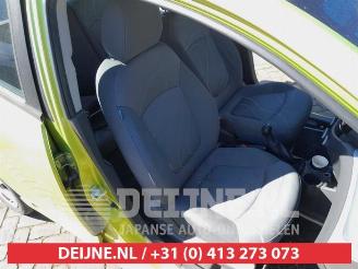 Chevrolet Spark Spark (M300), Hatchback, 2010 1.2 16V picture 15