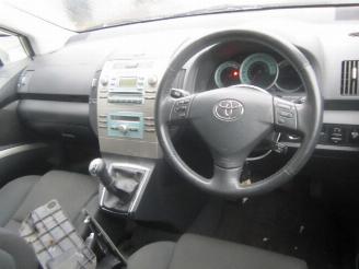 Toyota Corolla-verso  picture 5