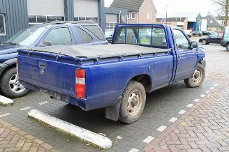 Nissan King cab  picture 3