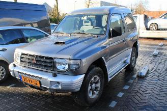 Mitsubishi Pajero  picture 1