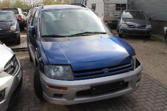 Mitsubishi Space-runner  picture 2