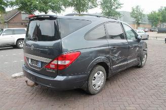 Ssang yong Rodius  picture 6