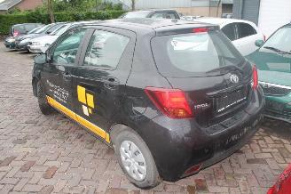 Toyota Yaris  picture 4