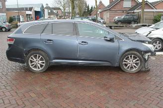 Toyota Avensis  picture 4