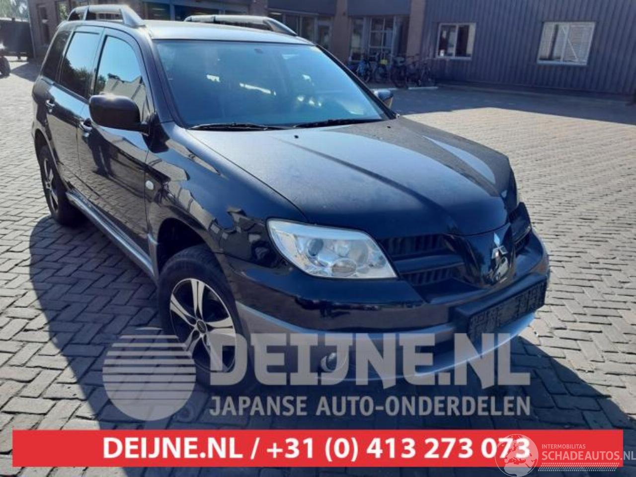 Mitsubishi Outlander Outlander (CU), SUV, 2001 / 2007 2.0 16V 4x2