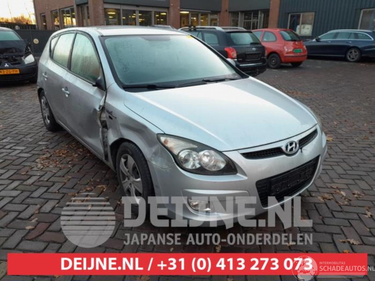 Hyundai I-30 i30 (FD), Hatchback, 2007 / 2011 1.6 CVVT 16V