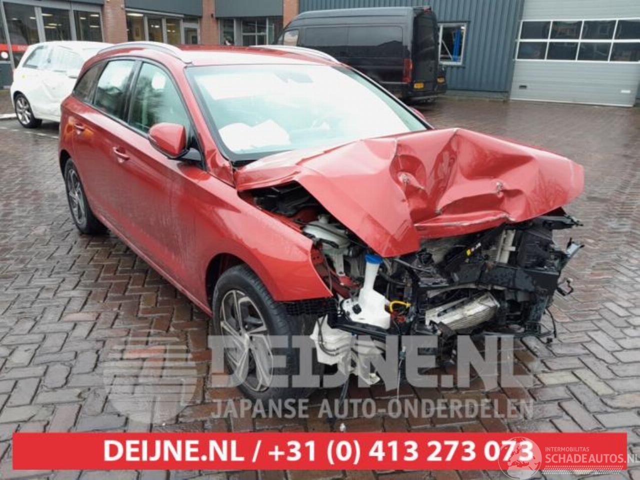 Hyundai I-30 i30 Wagon (PDEF5), Combi, 2017 1.0 T-GDI 12V