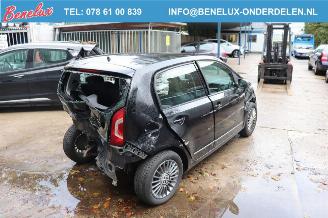 Volkswagen Up Edition picture 3