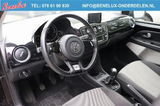 Volkswagen Up Edition picture 5