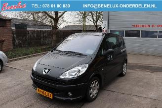Peugeot 1007 1.4 Gentry picture 1